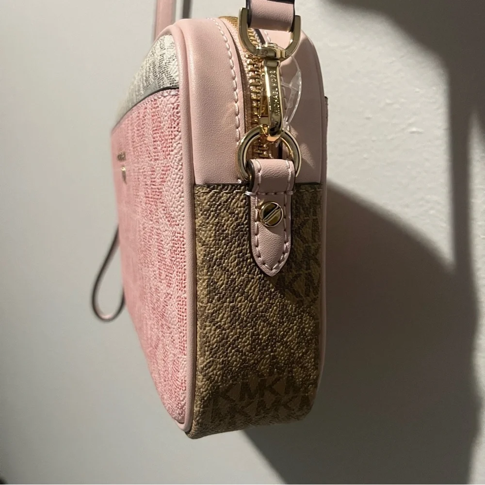 MICHAEL KORS- NWT Jet Set Charm Large EW Camera Xbody Bae Multi Color Pi… - Picture 9 of 15